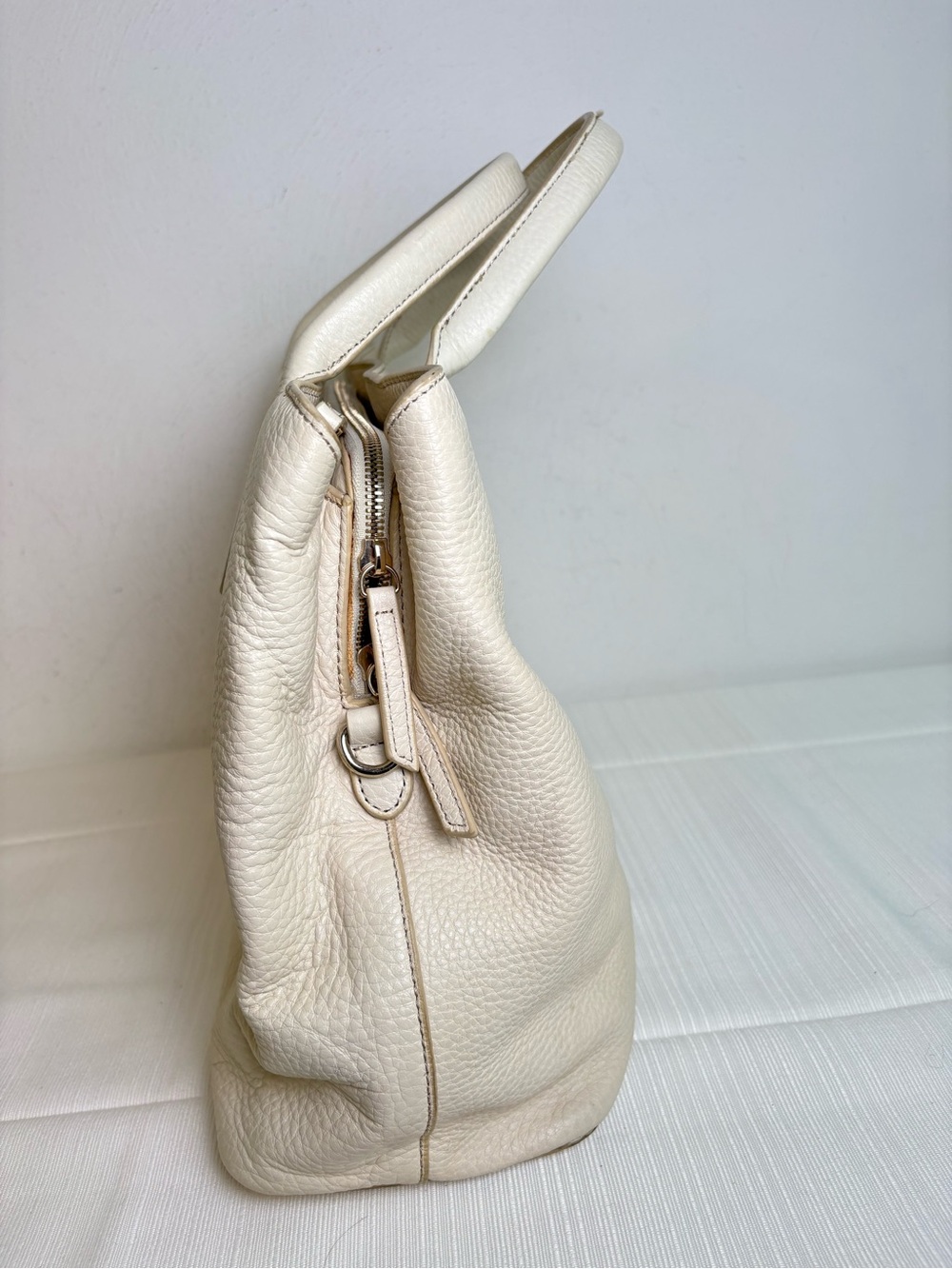 Mark & Graham Caroline Large Pebbled Leather Tote Purse Bag - Picture 7 of 15